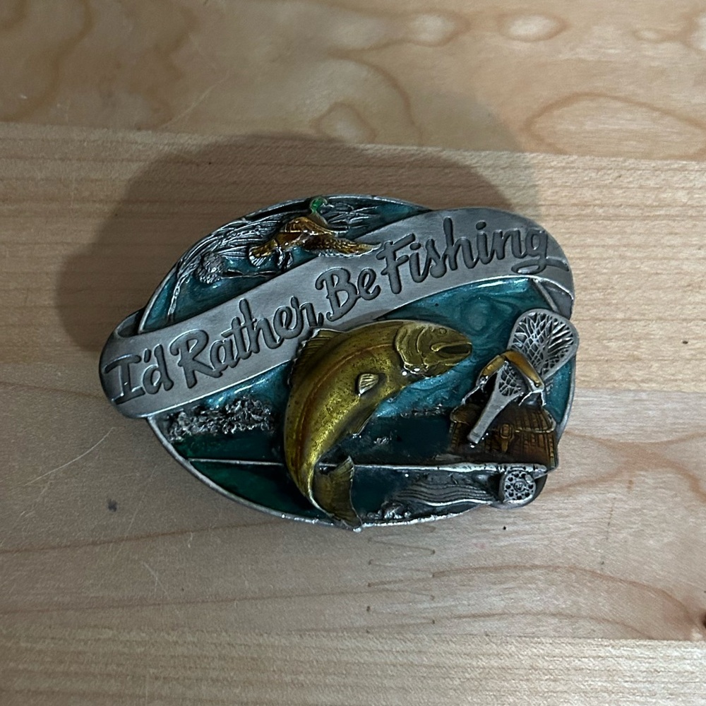 1985 Siskiyou Buckle Co Enameled Pewter I'd Rather Be Fishing Belt Buckle